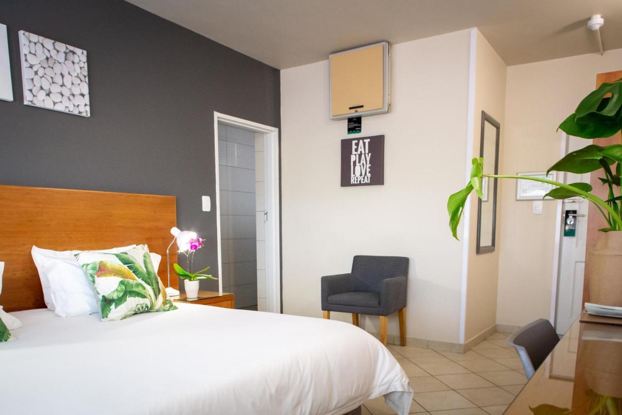 Villa San Giovanni Accommodation Претория Экстерьер фото